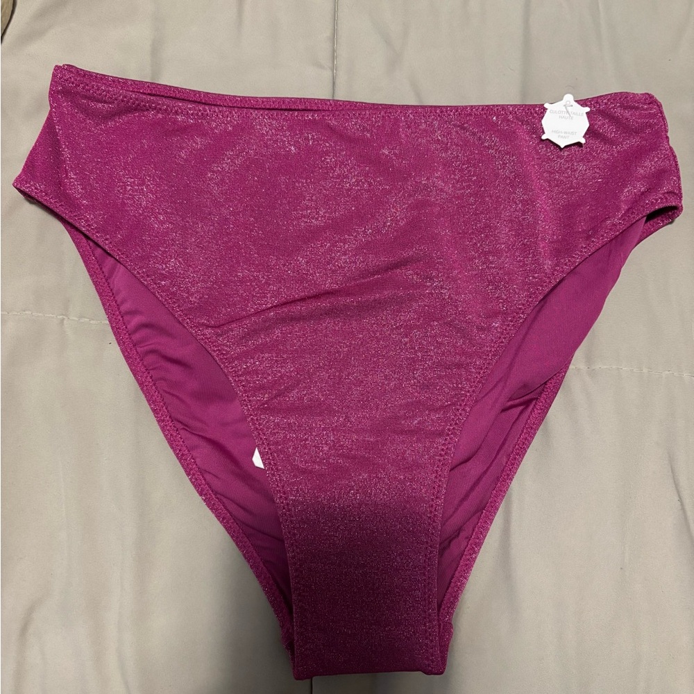 Shimmering Magenta high-waisted Bikini Bottom. Size small/6. NWT